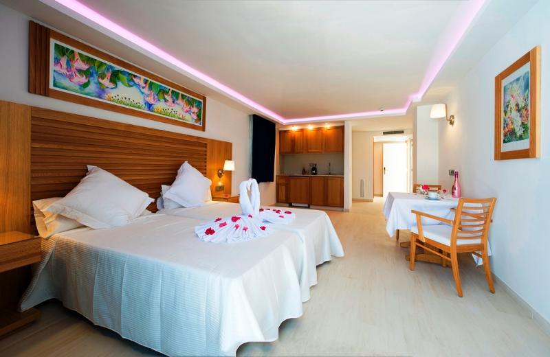 My Way Luxury Ibiza Studio - Ab Group Platja d'en Bossa Eksteriør billede